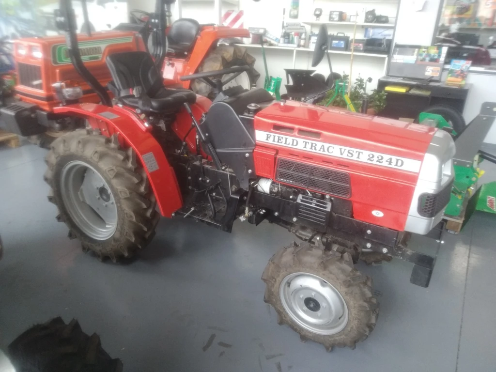 MINITRACTOR DE OCASIÓN FIELDTRAC VST 224D